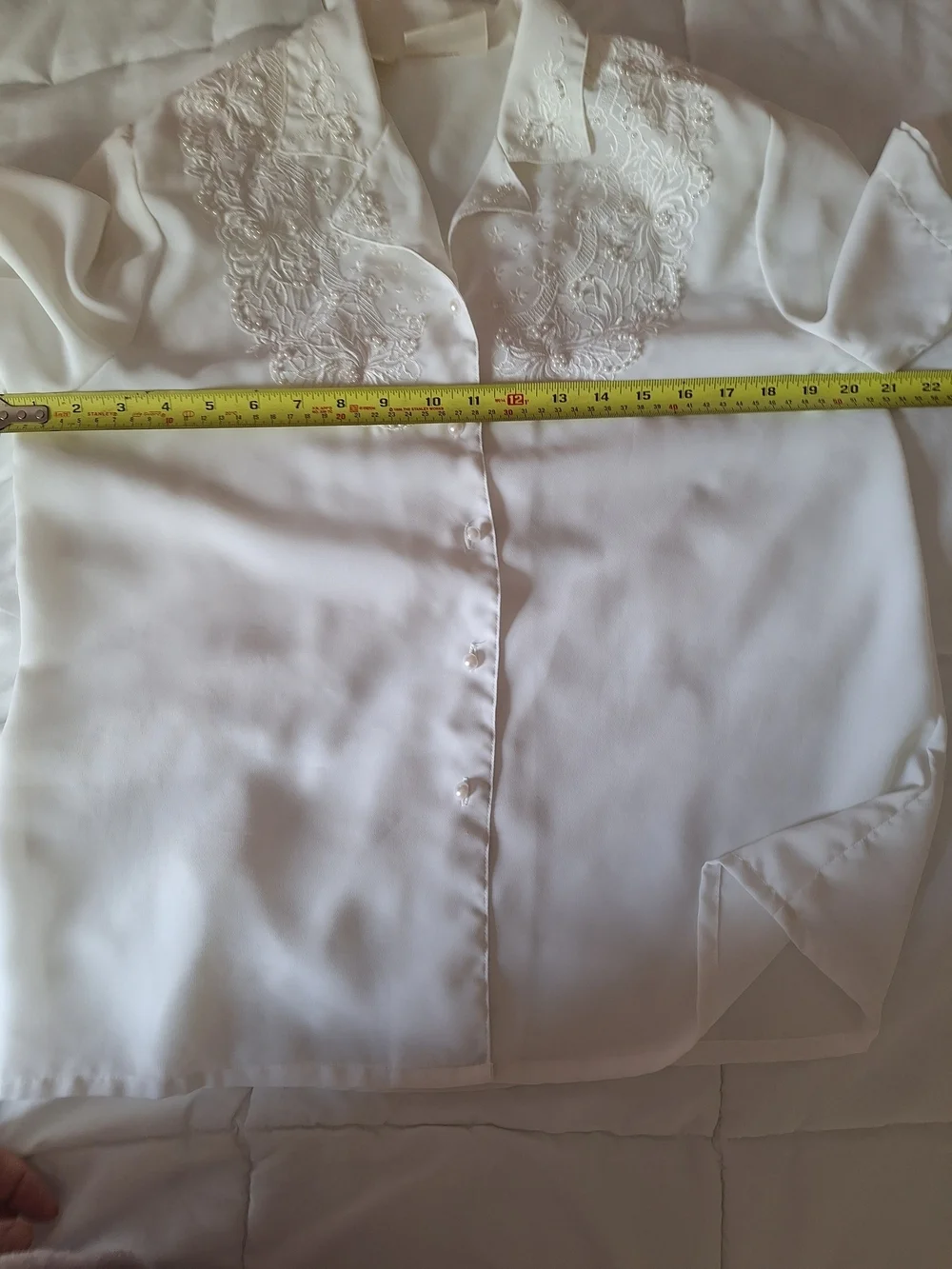 christie & jill white short